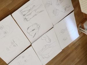 gezeichnete Körperteile von Designstudentin