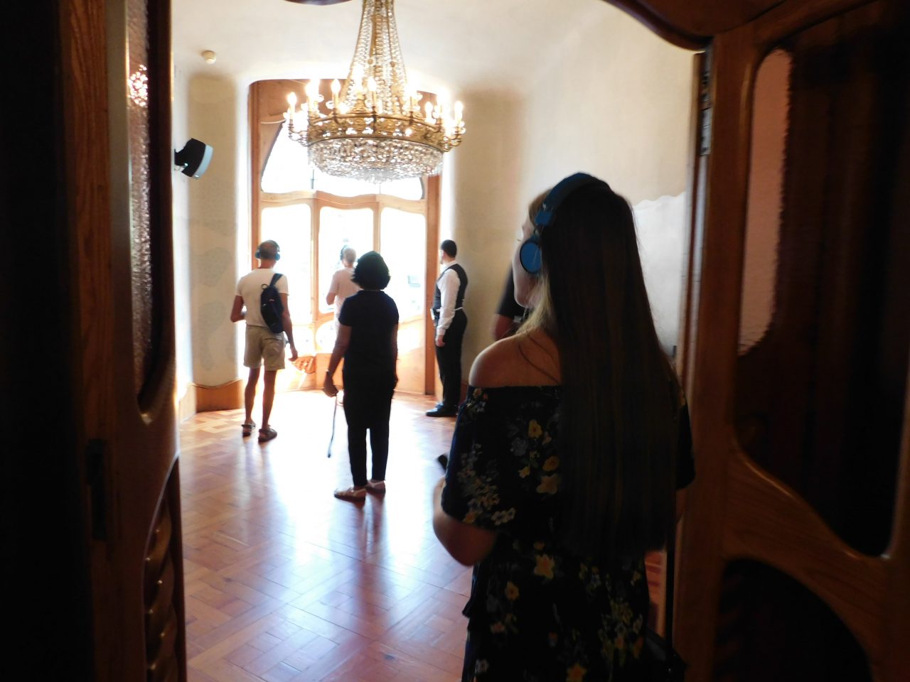 Designstudentin besucht die Casa Batlló